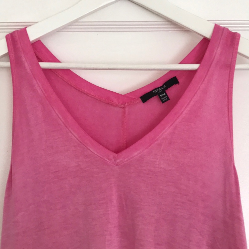 Pink tank top - Picture 2 of 5